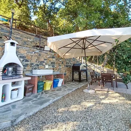 Altido Superb Flat With Outside Jacuzzi And Great View Hébergement de vacances Alassio