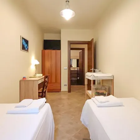 Hébergement de vacances Altido Superb Flat With Outside Jacuzzi And Great View