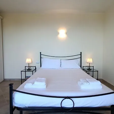 Altido Superb Flat With Outside Jacuzzi And Great View *