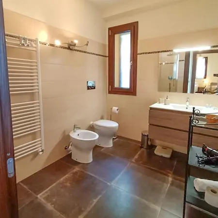 Holiday home Altido Superb Flat With Outside Jacuzzi And Great View *